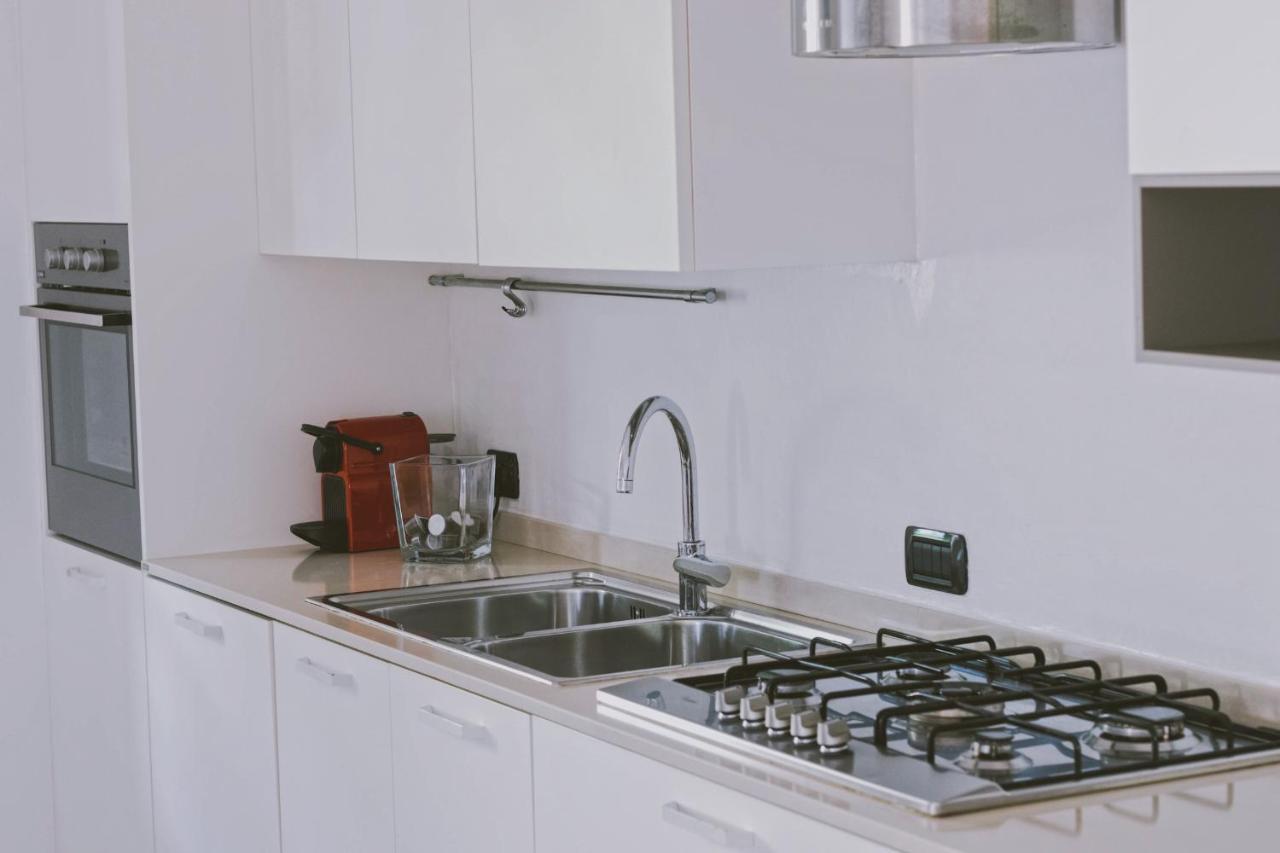 Casa Lobe - Charming Apartment In Village Centre La Morra Esterno foto
