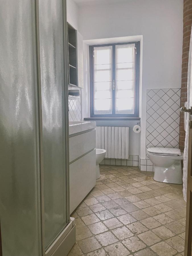 Casa Lobe - Charming Apartment In Village Centre La Morra Esterno foto
